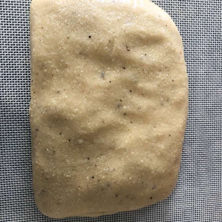 Cashew mixture knead