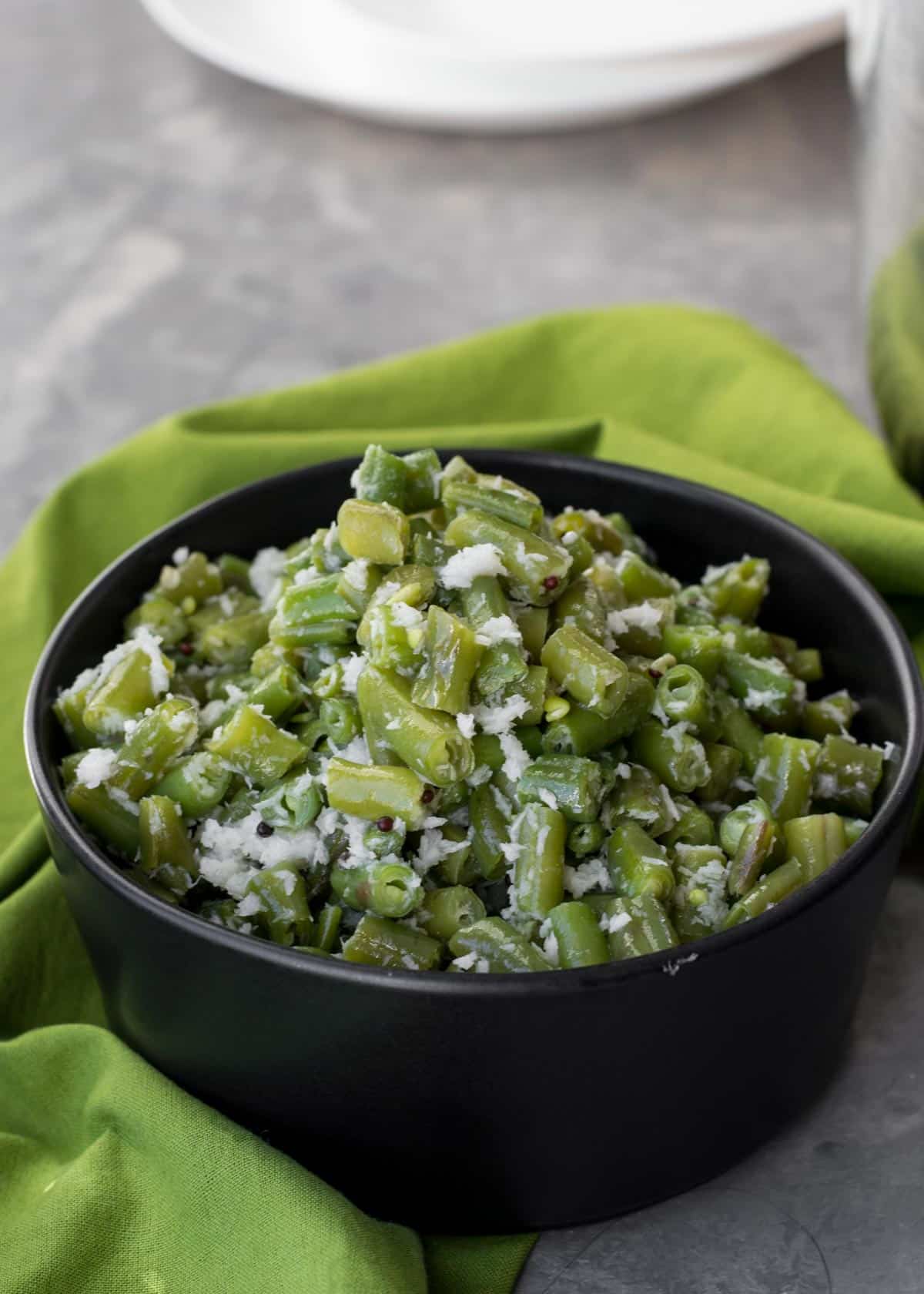 Beans Poriyal (Green Beans with Coconut)