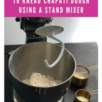 Kneading dough using stand mixer