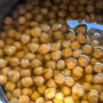 Cooked Chickpeas in Instant Pot