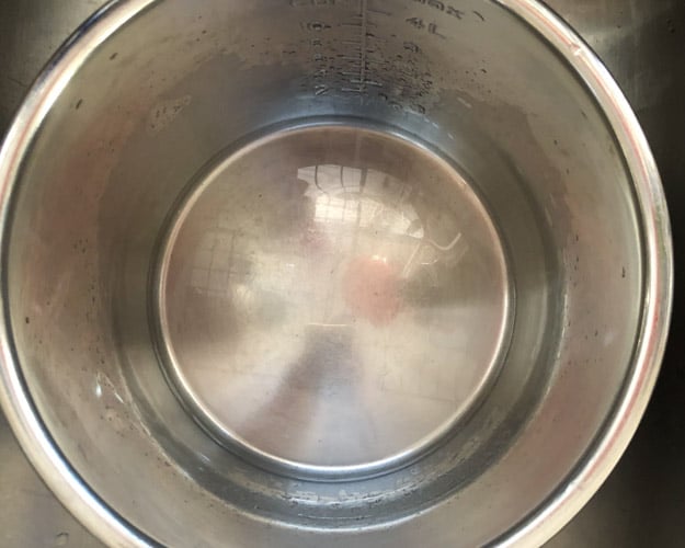 Cleaning Inner Pot with vinegar