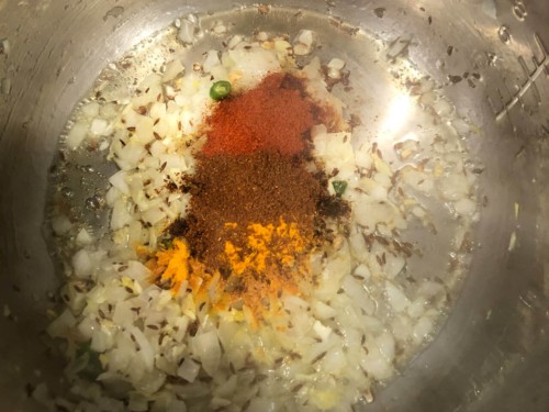 Spices added to the instant pot.
