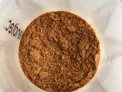 A spice blender with the roasted ground cumin powder.